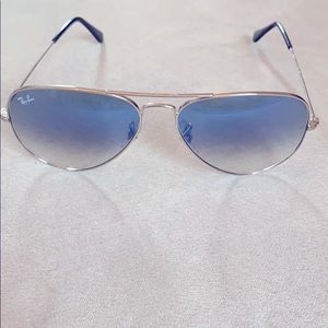 Ray-Ban Aviator Silver/Crystal Gradient Light Blue